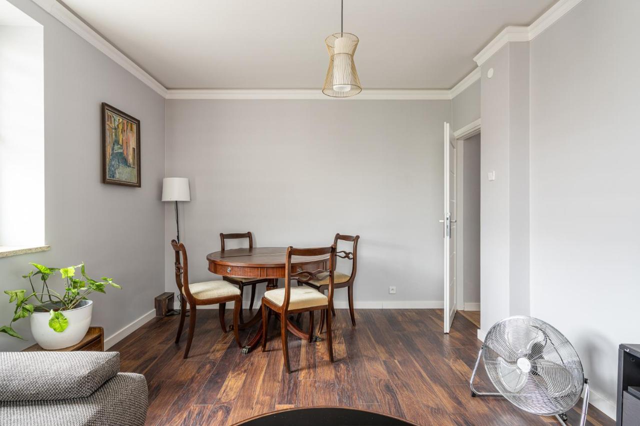 Rentplanet - Apartament Komuny Paryskiej - Wroclaw — Photos 1